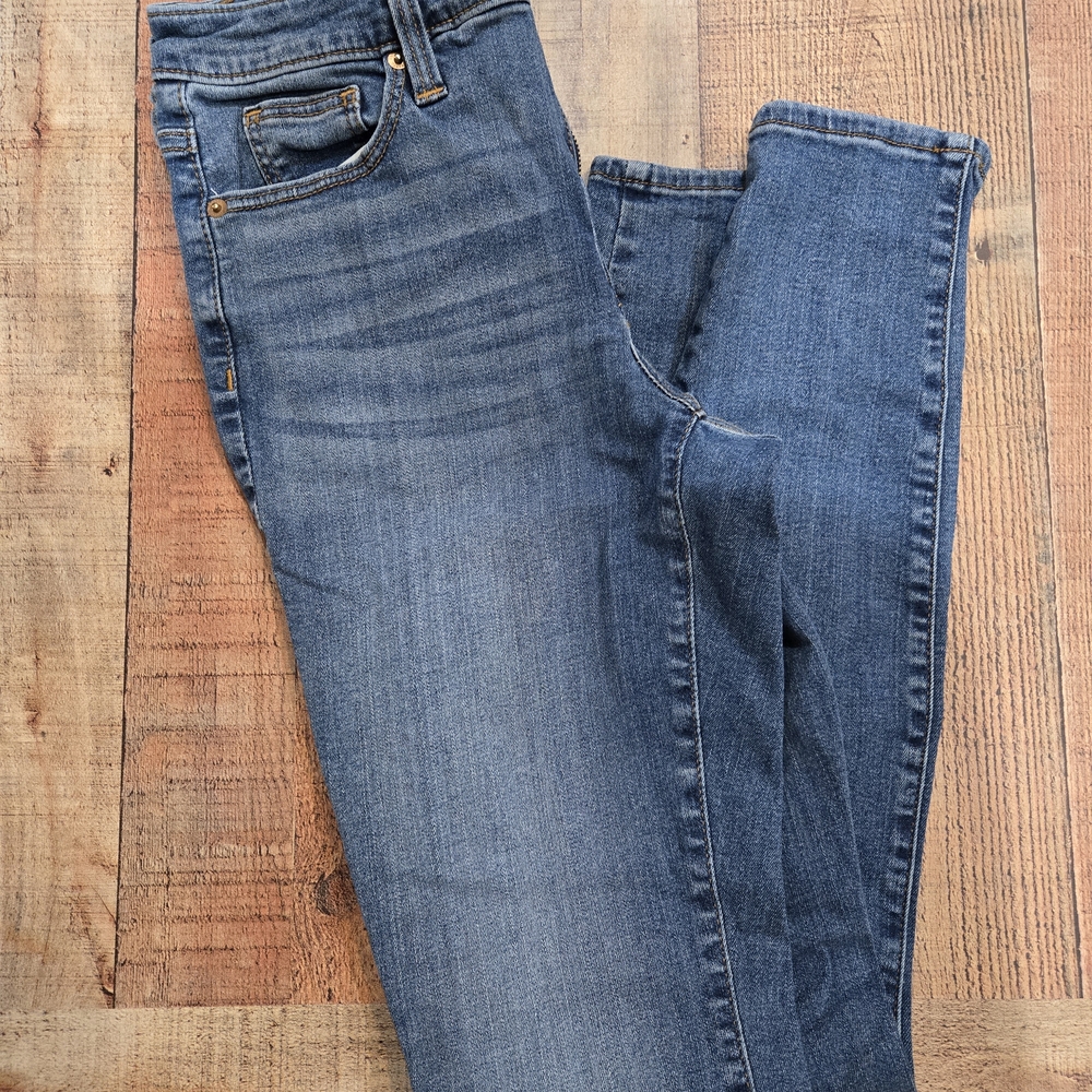 Universal Thread Skinny Jeans 27 Long